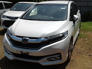 honda-honda--fit----shuttle-2016-cars-for-sale-in-colombo