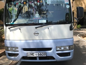 nissan-rosa-bus-2006-buses-for-sale-in-colombo