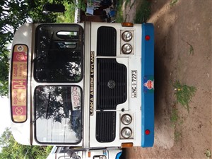 ashok-leyland-viking-2010-buses-for-sale-in-puttalam
