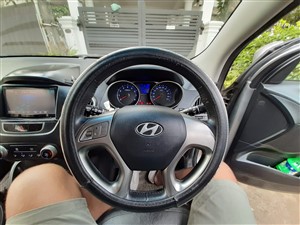 hyundai-tucson-2011-jeeps-for-sale-in-gampaha