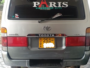 toyota-dolphin-1993-vans-for-sale-in-batticaloa