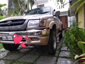 toyota-ln166-2004-pickups-for-sale-in-kurunegala
