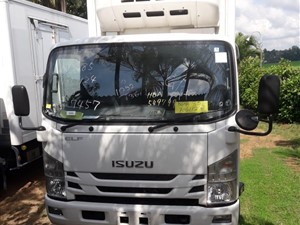 isuzu-2016--elf-freezer-truck-2016-trucks-for-sale-in-gampaha