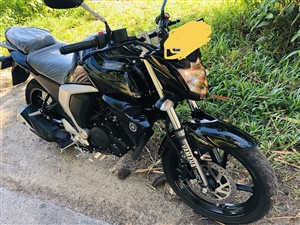 yamaha-fz-fi-version-2.0-2019-motorbikes-for-sale-in-kalutara
