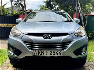 hyundai-tucson-2011-jeeps-for-sale-in-kalutara