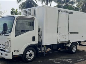isuzu-elf-freezer-truck-14.5-ft-(6-bolts)---2013-2013-trucks-for-sale-in-colombo