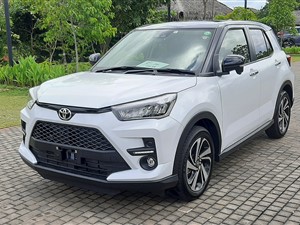 toyota-raize--z-grade-2-tone-bsm-fulloption--pearlwhite-2020-jeeps-for-sale-in-colombo