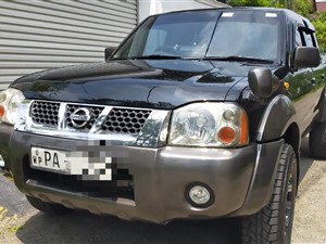 nissan-d22-4x4-made-in-japan-2006-pickups-for-sale-in-kalutara