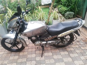 yamaha-gladiator-2008-motorbikes-for-sale-in-kalutara