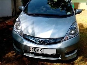 honda-fit-shuttle-2013-cars-for-sale-in-gampaha