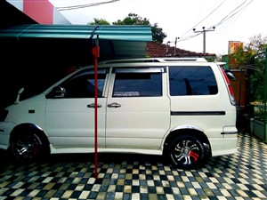 toyota-kr42-noah-2005-vans-for-sale-in-kalutara