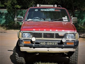 nissan-nissan-d21-double-cab-1985-pickups-for-sale-in-hambantota