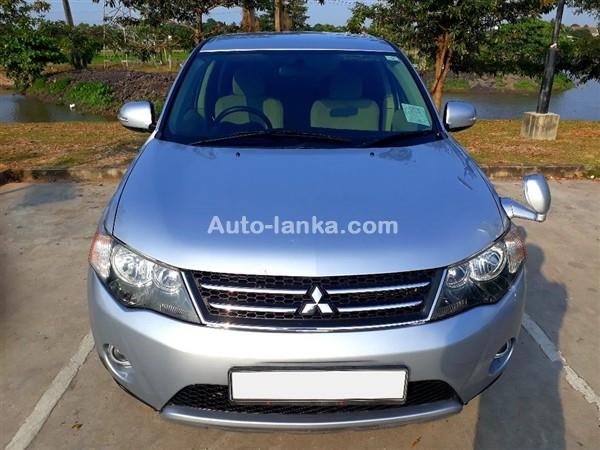 RENT A CAR IN COLOMBO - OUTLANDER 4X4 SUV FOR SELF DRIVE