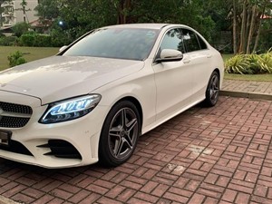 Mercedes Benz C200 Premium AMG Line 2018 For Long Term Rent