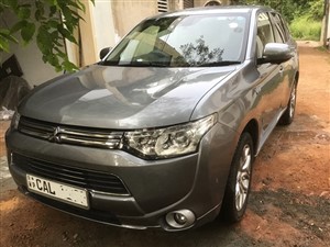 mitsubishi-outlander-phev-2013-jeeps-for-sale-in-gampaha