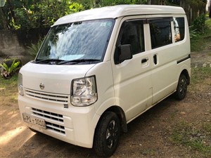 nissan-nv100-2015-vans-for-sale-in-kandy