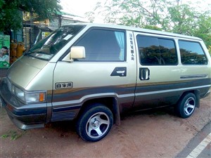 toyota-townace-1986-vans-for-sale-in-anuradapura