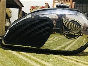 honda-benly-2015-spare-parts-for-sale-in-kurunegala
