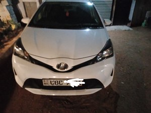 toyota-vitz-2015-cars-for-sale-in-anuradapura