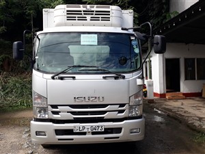 isuzu-elf-2016-trucks-for-sale-in-kandy