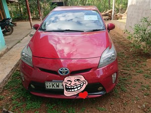 toyota-prius-s-touring-2012-cars-for-sale-in-badulla