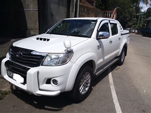 toyota-hulix-vigo-champ-(g)-2015-jeeps-for-sale-in-badulla