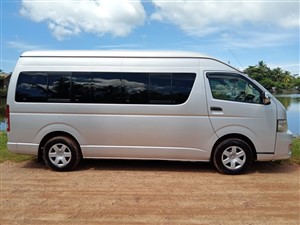 toyota-kdh-223b-2011-vans-for-sale-in-nuwara eliya