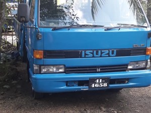 isuzu-elf-14-1/2-1980-trucks-for-sale-in-kalutara