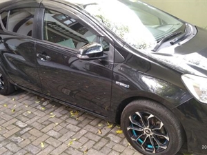 toyota-aqua-2014-cars-for-sale-in-kalutara