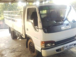 isuzu-elf-350-2001-trucks-for-sale-in-kandy