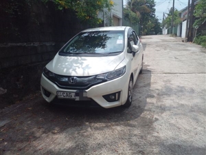 honda-fit-2015-cars-for-sale-in-colombo