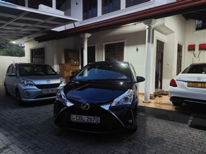 toyota-vitz-2019-cars-for-sale-in-galle