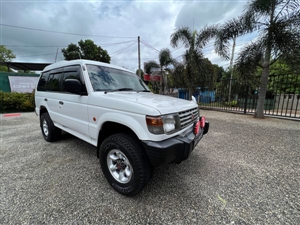 mitsubishi-pajero-1993-jeeps-for-sale-in-matale