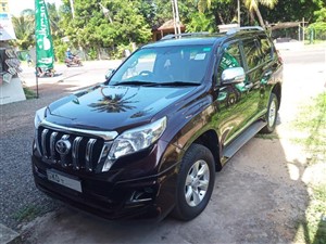 toyota-land-cruiser-prado-150-2010-jeeps-for-sale-in-puttalam