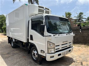 isuzu-freezer-truck-2008-trucks-for-sale-in-puttalam