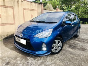 toyota-aqua-g-grade-2013-cars-for-sale-in-gampaha