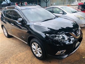 nissan-x-trail-2015-jeeps-for-sale-in-gampaha
