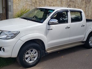 toyota-toyoya-hilux-2013-pickups-for-sale-in-colombo