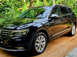 volkswagen-tiguan-allspace-7seater-2018-jeeps-for-sale-in-gampaha