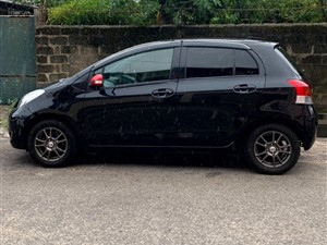 toyota-vitz-2009-cars-for-sale-in-colombo