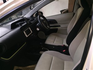 toyota-aqua-s-grade-2012-cars-for-sale-in-colombo