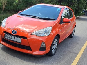 toyota-aqua-2012-cars-for-sale-in-colombo