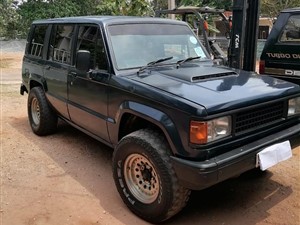 isuzu-trooper-1988-jeeps-for-sale-in-puttalam