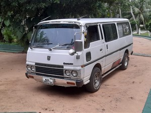 nissan-caravan-1986-vans-for-sale-in-puttalam
