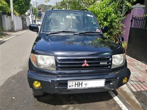 mitsubishi-pajero-io-2000-jeeps-for-sale-in-gampaha