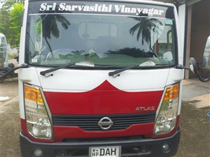 nissan-atlas-2016-trucks-for-sale-in-vavuniya