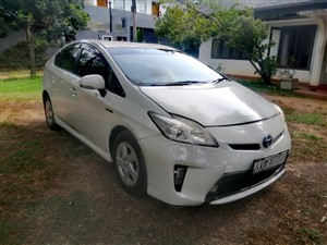 toyota-prius-30-2011-cars-for-sale-in-colombo
