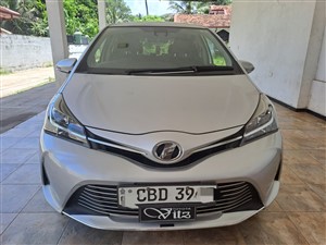 toyota-vitz-3-edition-2016-cars-for-sale-in-puttalam