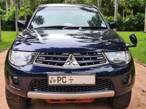 mitsubishi-l200-2011-jeeps-for-sale-in-puttalam