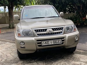 mitsubishi-montero-2006-jeeps-for-sale-in-kandy